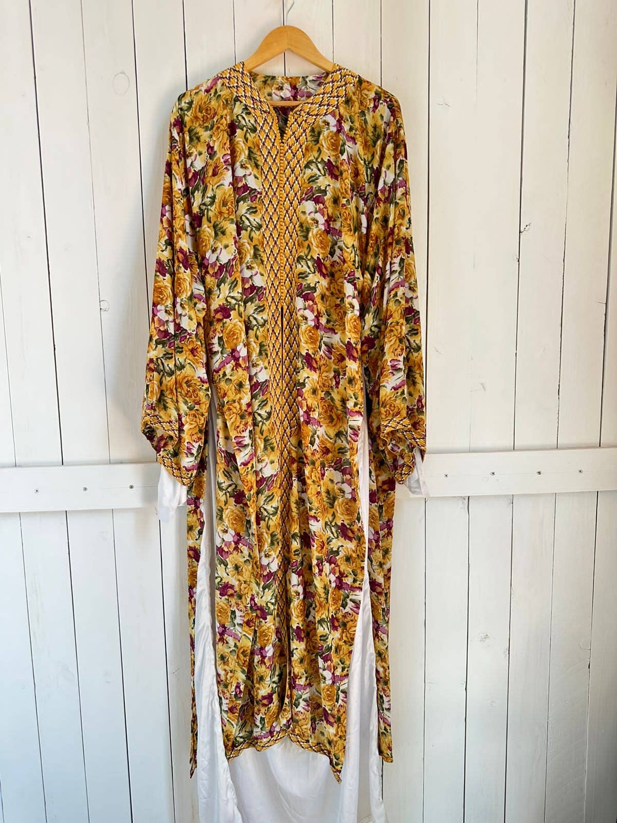 Vintage Moroccan Caftan Elegance of Tradition