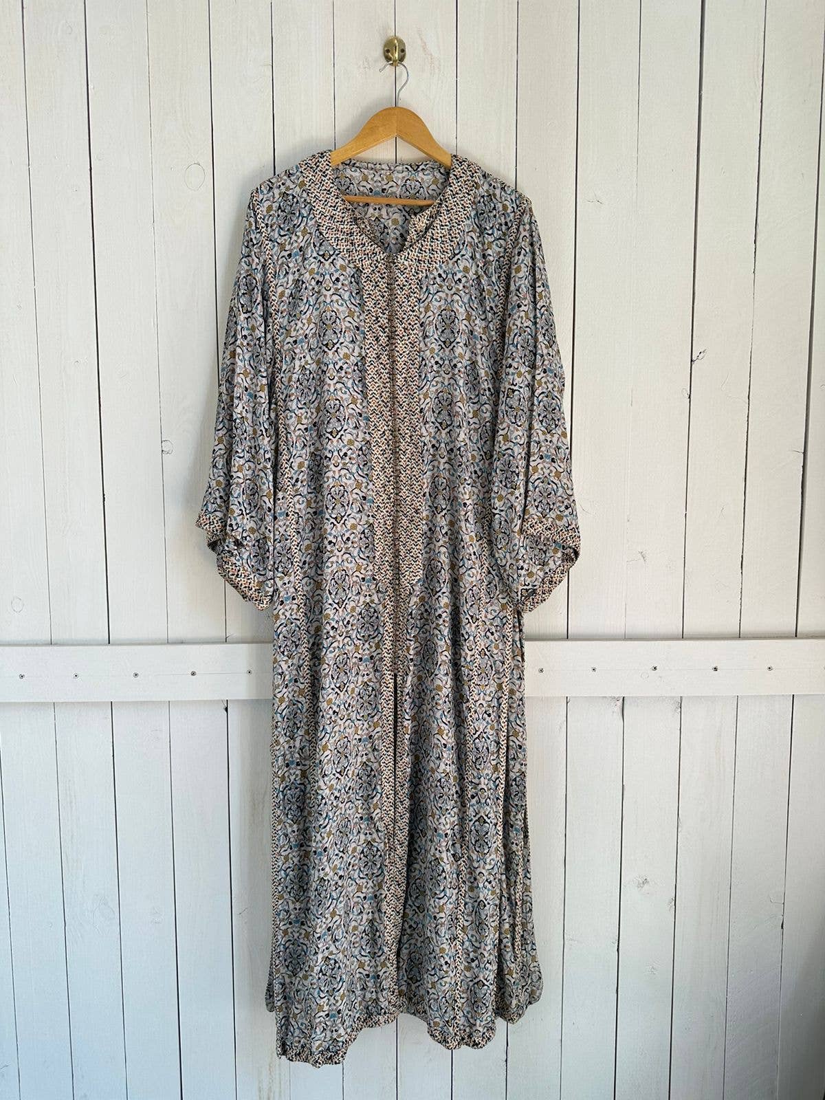 Vintage Moroccan Caftan Elegance of Tradition