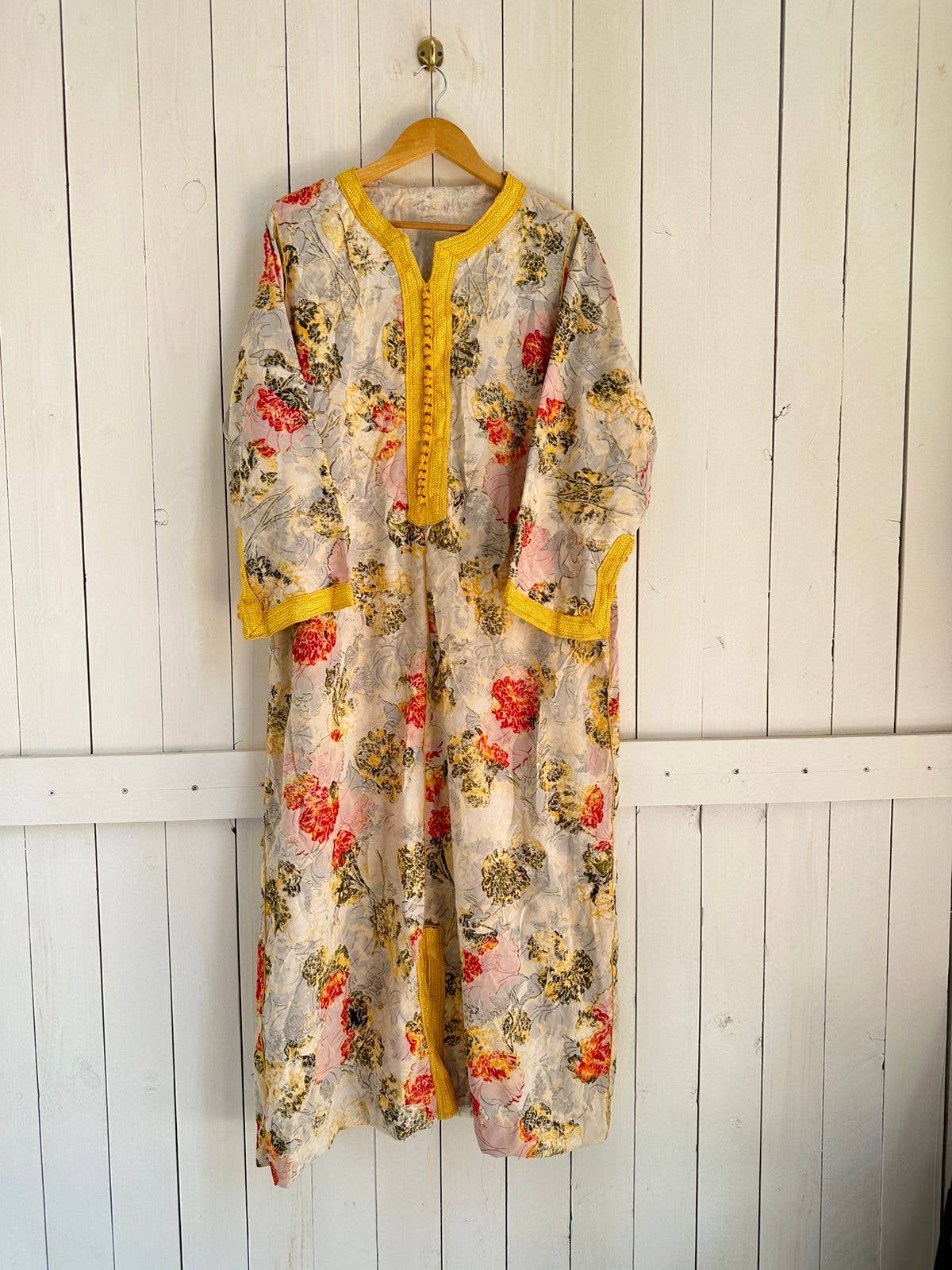 Vintage Moroccan Caftan Elegance of Tradition