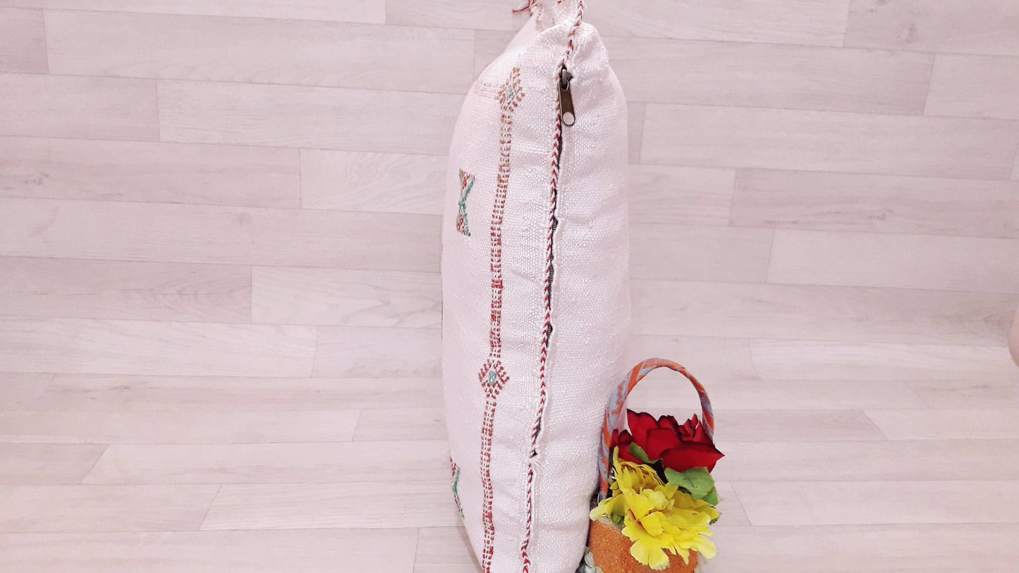 Moroccan Handmade Sabra Silk Cactus Pillow Cover White - berberlifeshop