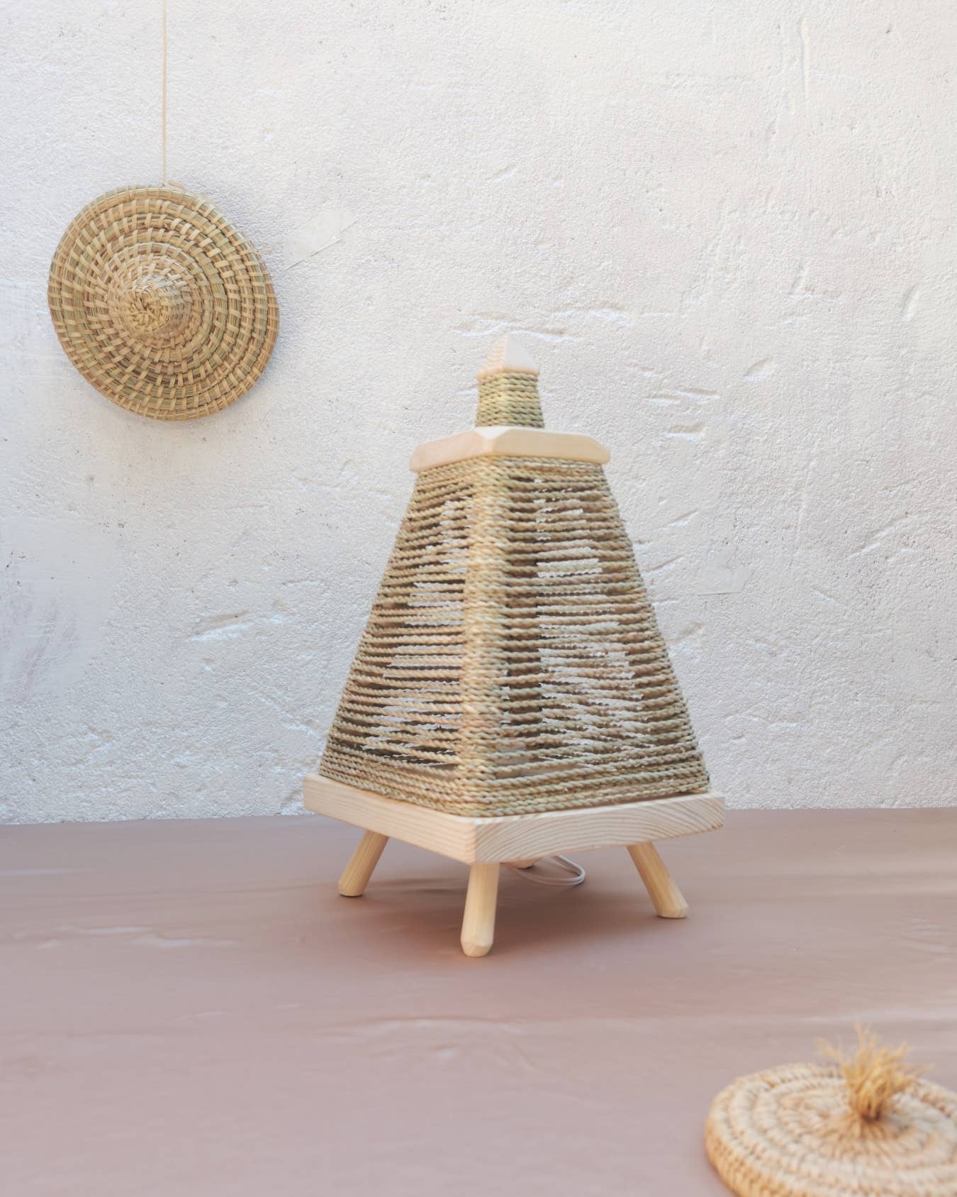 Pyramidal lamp woven in thread of Doum - berberlifeshop