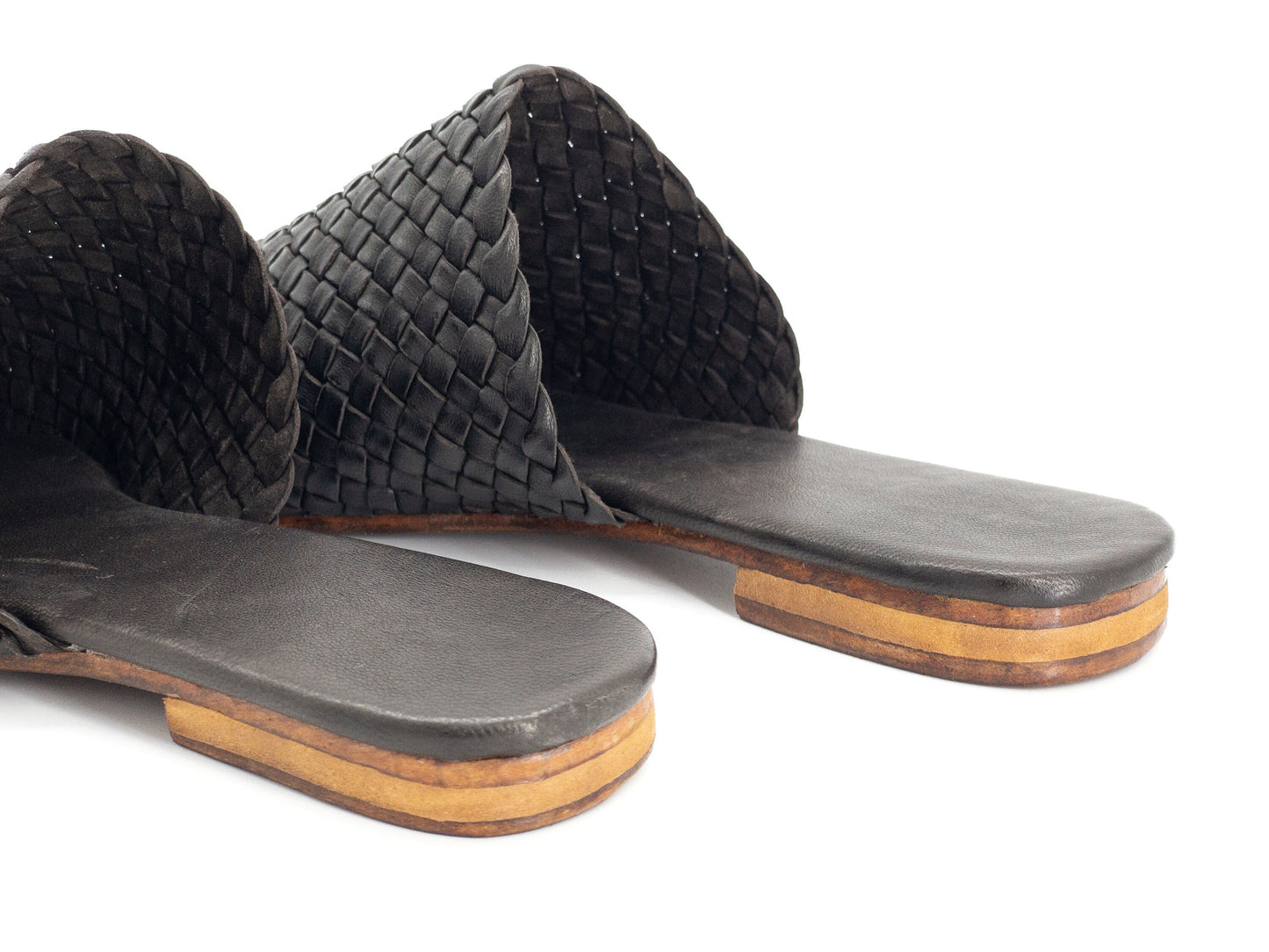 Moroccan Bliss Braided Leather Slippers - berberlifeshop
