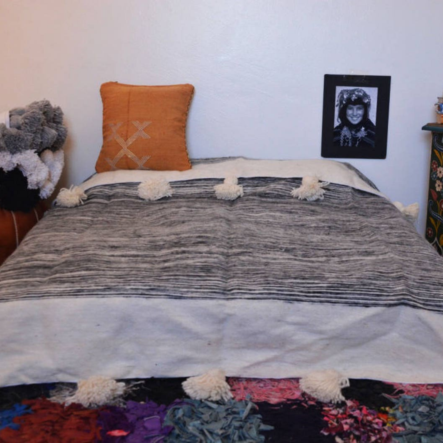 Moroccan blanket Charbone Tassels bed spread - berberlifeshop