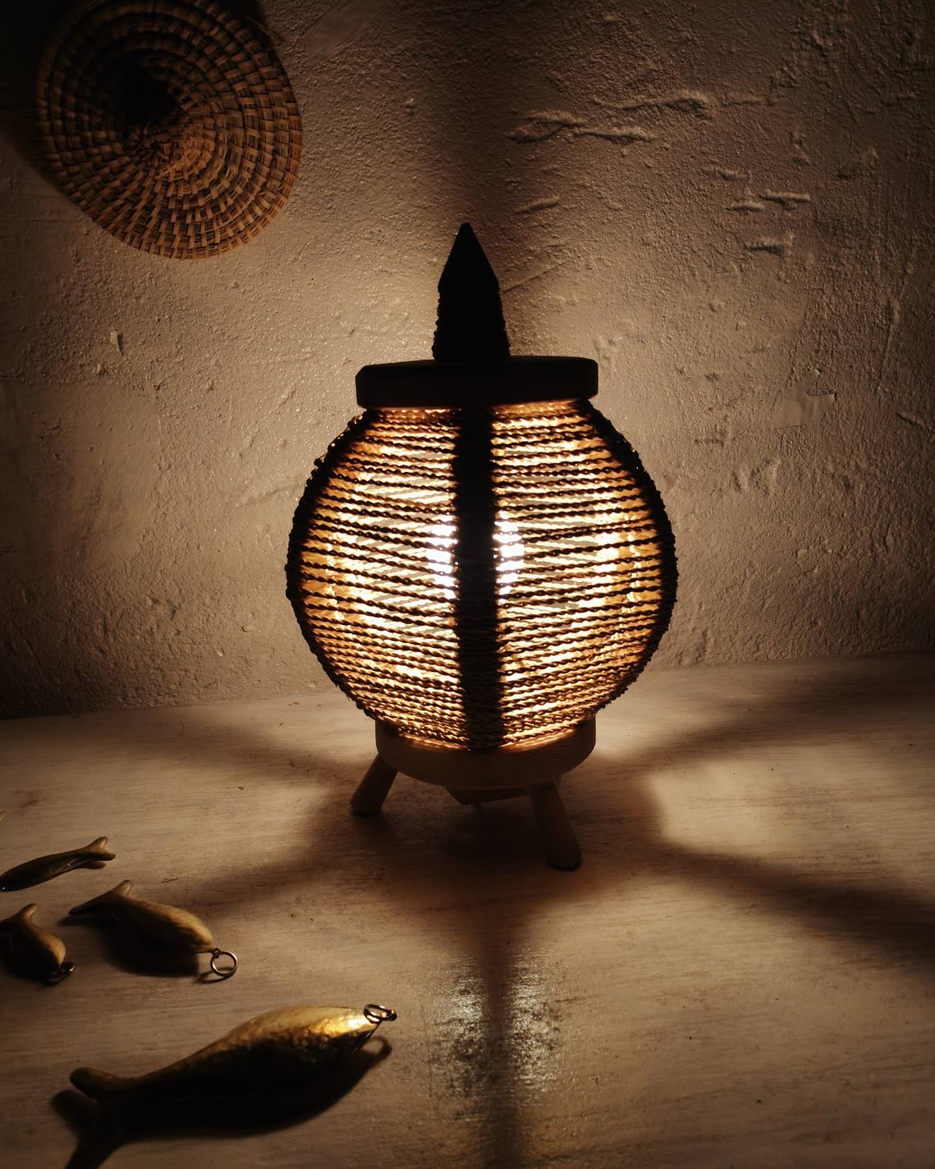 Pomegranate lamp woven in thread of Doum - berberlifeshop