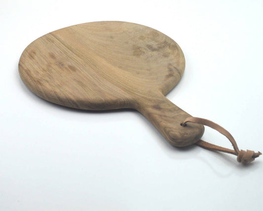 Round Walnut chopping, cutting and presenting board - berberlifeshop