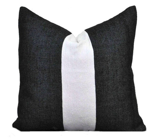 PILLOW BW HANDWOVEN POMPOM COVER 50X50 - berberlifeshop